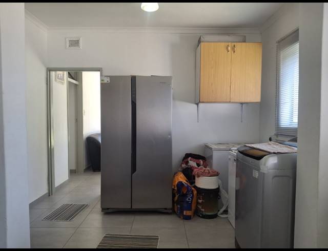 3 BEDROOM HOUSE FOR SALE IN AUSTERVILLE